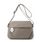 Bolso de hombro ligero y minimalista para mujer